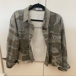 Adika camo jacket
